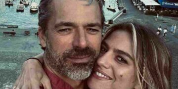 Luca Argentero: ''Con Cristina Marino ogni sera quando i bambini finalmente dormono ci mettiamo sl divano e...''