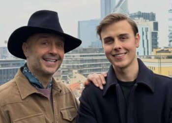 Il figlio di Joe Bastianich, Ethan, si è trasferito in Italia dagli USA e lavora col famoso papà: ''Qui ho trovato l’amore con un ragazzo di Torino''