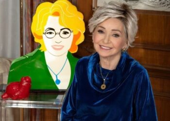 Addio alla signora della tv Enrica Bonaccorti: la sua lotta contro il tumore al pancreas