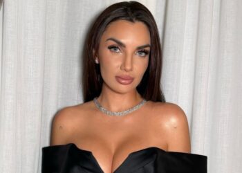 ''Sono molto terra terra'': Elettra Lamborghini spiega che l’immagine della ricca ereditiera non fa per lei