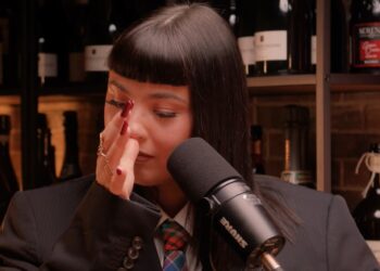 ''Lo vivo male quando mi guardo allo specchio'': Giorgia Soleri parla del suo corpo cambiato a causa dell’endometriosi e piange