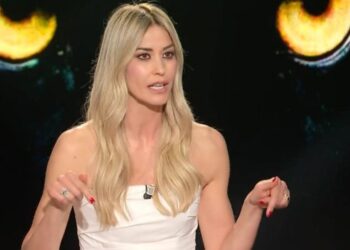 ''Sono incaz*ata nera'': Elena Santarelli in tv si scaglia contro Chiara Ferragni, ecco perché