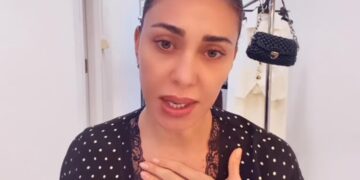 ''E’ corso subito da lei'': Stefano De Martino accanto a Belen Rodriguez in ospedale, ora la showgirl sarebbe stata dimessa