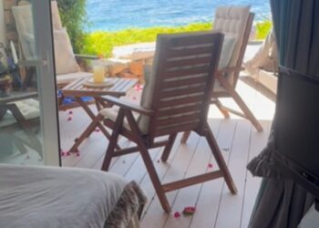 Alba Parietti mostra la sua meravigliosa casa a Ibiza