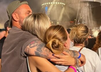 ''Uno dei momenti più brutti della vita'': Sarah Felberbaum confessa il periodo buio illuminato dalla serata al concerto con Daniele De Rossi