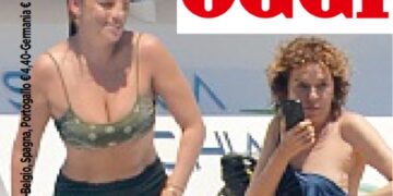 Emma Marrone e Valeria Golino, estate da amiche del cuore: abbracci, risate e relax sullo yacht a Ponza, guarda Emma Marrone e Valeria Golino, estate da amiche del cuore: abbracci, risate e relax sullo yacht a Ponza, guarda