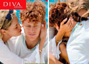 Jannik Sinner tenerissimo con la fidanzata Laila Hasanovic in Sardegna: le foto dei dolci giorni in vacanza